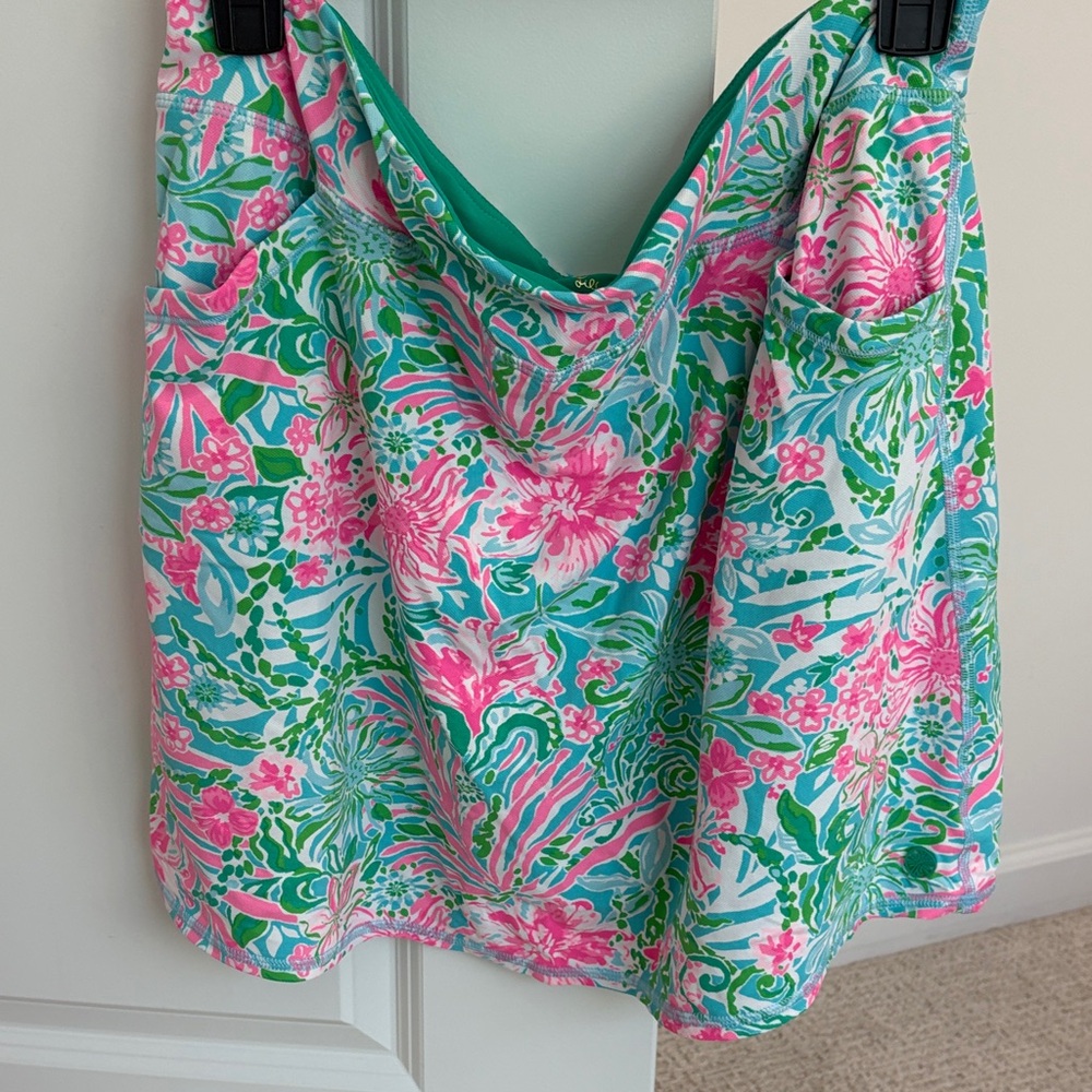 Lilly Pulitzer size XL Floral Pink & Teal Tropical Mariana skort